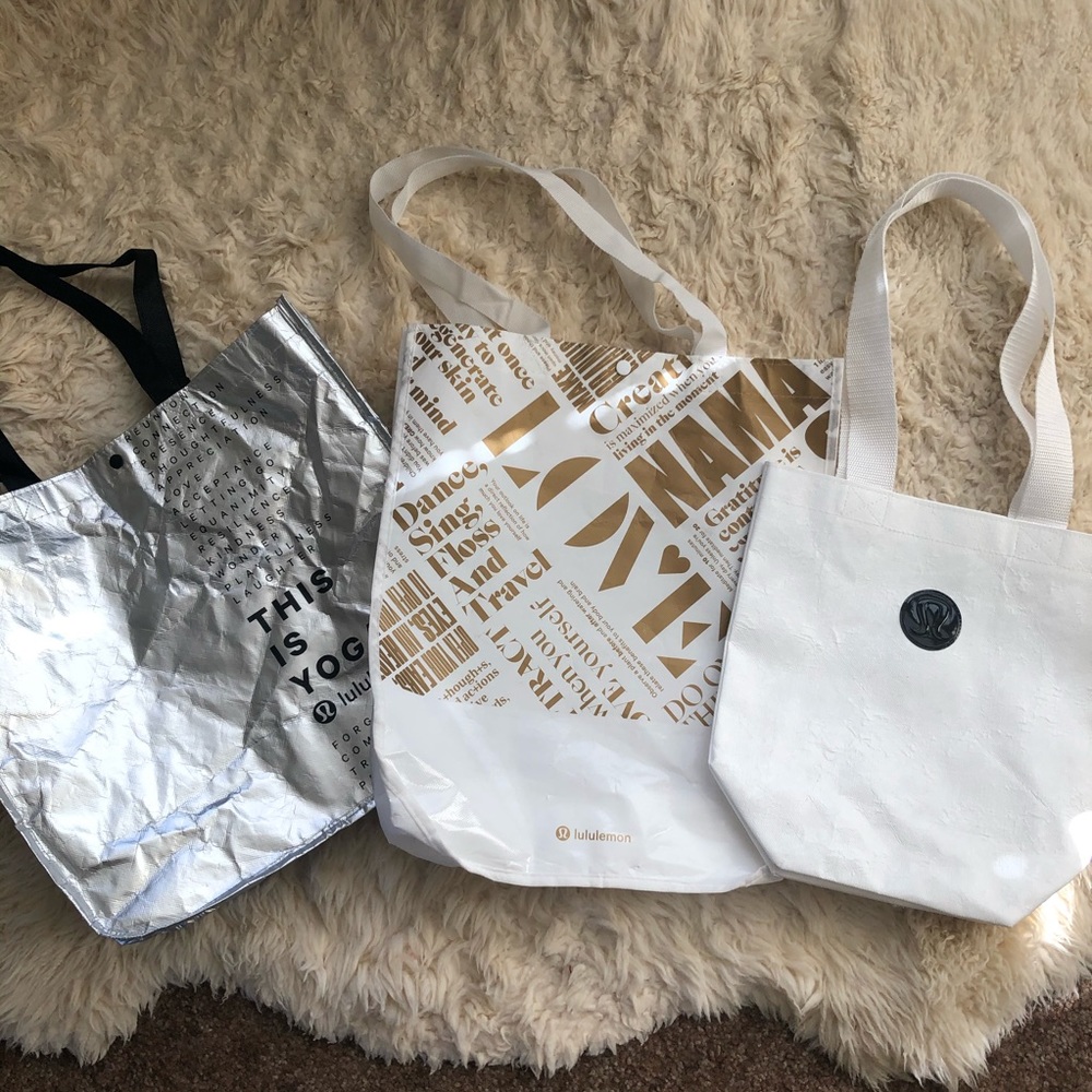 LULULEMON REUSABLE BAGS BUNDLE